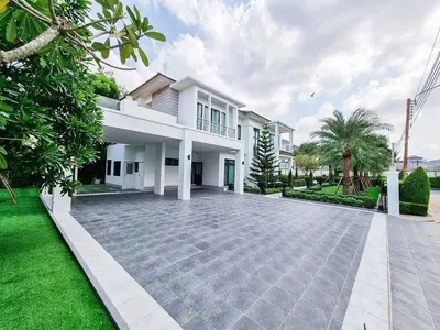 Perfect Masterpiece Sukhumvit 77の5ベッドルーム一戸建て（賃貸）、写真1/5