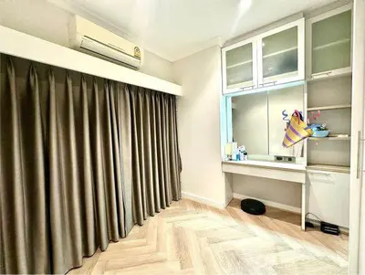 Grand Park View Asoke的公寓出售，第2张，共5张