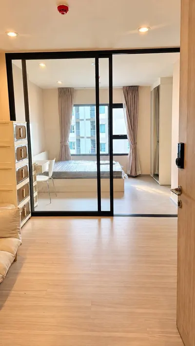 Condo for rent at Aspire Erawan Prime, photo 3 of 5