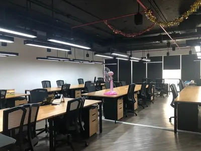 BTS 澎蓬站附近的商业用房出租，第1张，共5张
