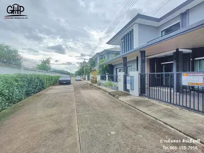 4-bed house for sale in Bangkok, photo 2 of 5