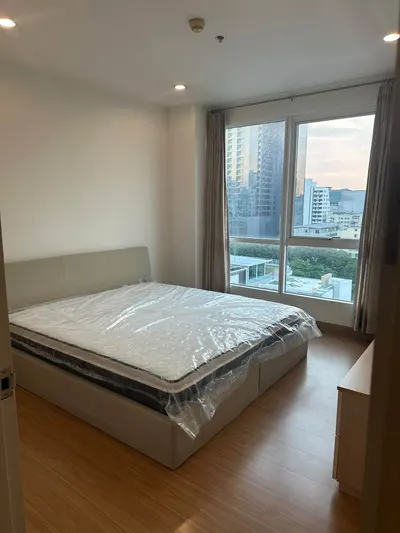 1-bed condo for rent near ARL Ratchaprarop, photo 1 of 4