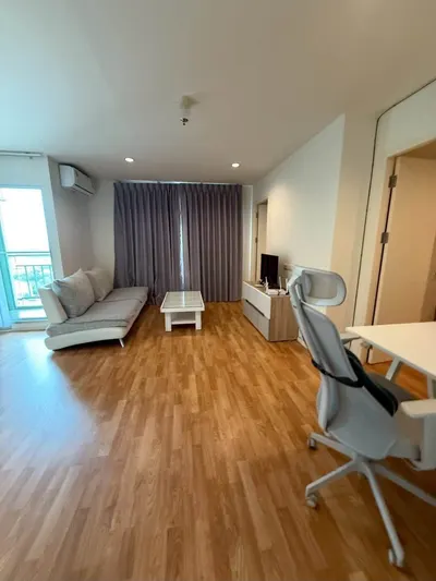 Condo 2 chambres à louer à Lumpini Park Phetkasem 98, photo 2 sur 5
