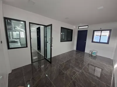 4-bed house for rent near BTS Punnawithi, photo 3 of 5