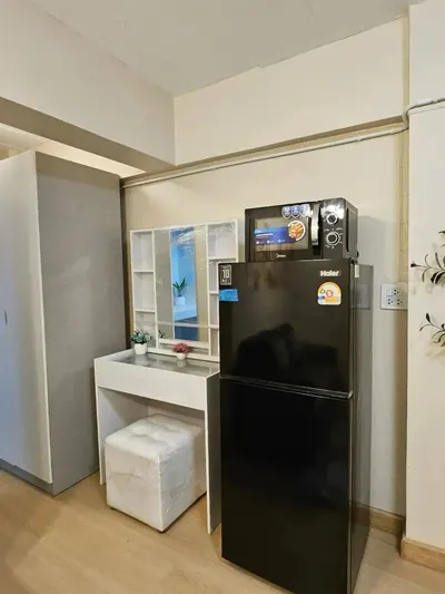 Condo for rent near BTS Bang Na, photo 3 of 5