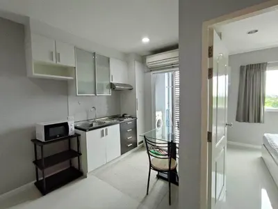 Metha Place Ratchada的1房公寓出租，第2张，共4张