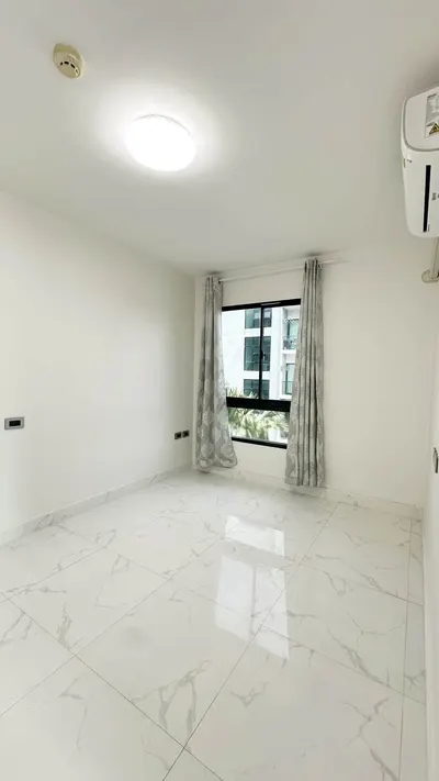 Condo à vendre près de la station BTS Bang Na, photo 2 sur 5