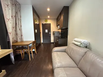 1-bed condo for rent at Ideo Q Phaya Thai, photo 2 of 5