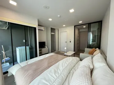 1-bed condo for rent near MRT Si Nut, photo 3 of 5