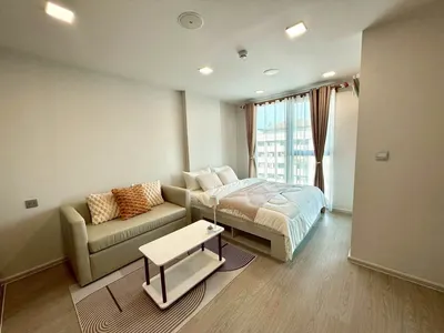 1-bed condo for rent near MRT Si Nut, photo 1 of 5