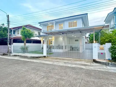 BTS 邦博站附近的3房独栋住宅出售，第4张，共5张