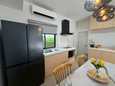 3-bed townhouse for rent near MRT Bang Phlu, photo 5 of 5