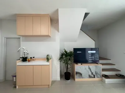 3-bed townhouse for rent near MRT Bang Phlu, photo 4 of 5