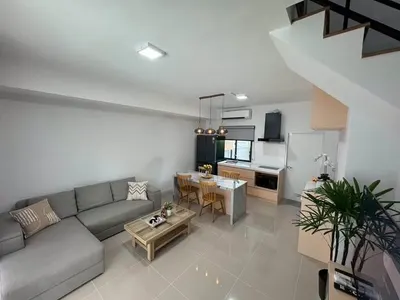 3-bed townhouse for rent near MRT Bang Phlu, photo 1 of 5