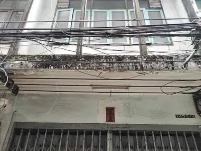 MRT 孔堤站附近的商业用房出售，第2张，共5张