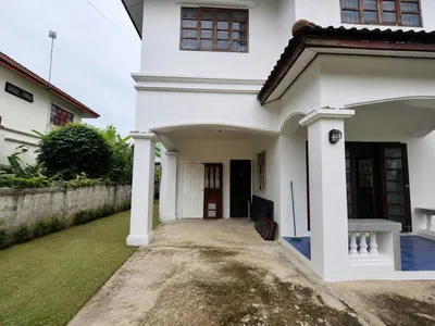克隆三瓦区的3房独栋住宅出租，第2张，共5张