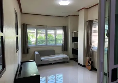 4-bed house for rent near ARL Ramkhamhaeng, photo 3 of 5
