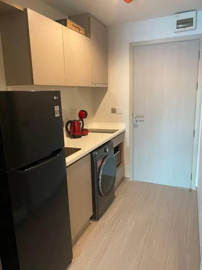 Studio condo for rent near BTS Ha Yaek Lat Phrao, photo 3 of 5
