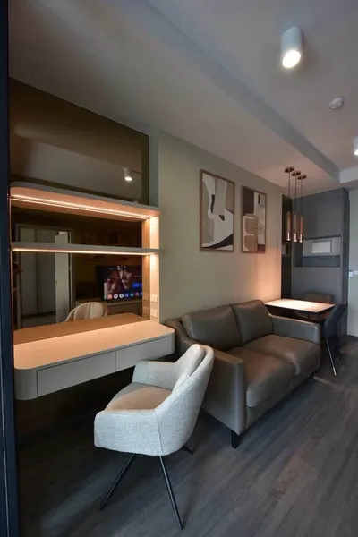2-bed condo for rent at IdeO SUKHUMVIT RAMA 4, photo 3 of 5