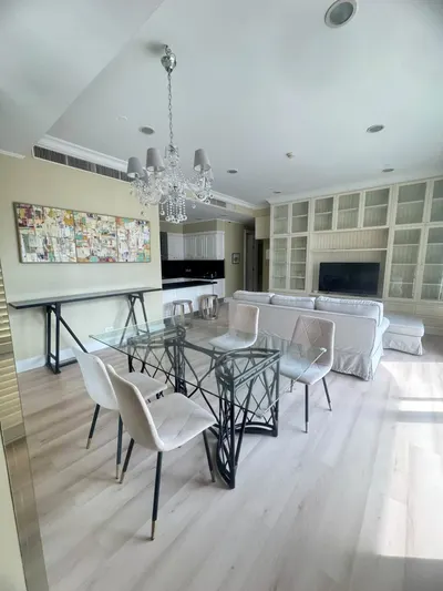 Condo 3 chambres à louer à Royce Private Residences, photo 2 sur 5