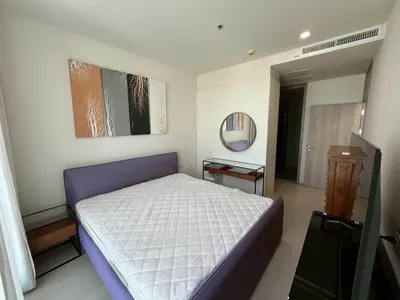 1-bed condo for rent at Noble Ploenchit, photo 3 of 5