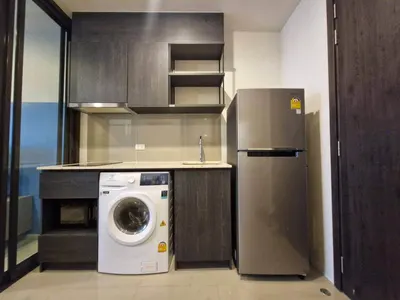 1-bed condo for rent at XT HUAIKHWANG, photo 7 of 10