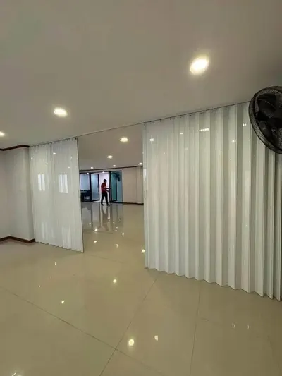 Commercial space for sale near MRT Lat Phrao, photo 4 of 5