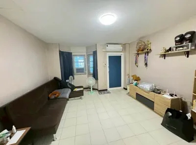 2-bed townhouse for sale at Town & Contry Village, photo 4 of 5