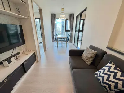 1-bed condo for rent near BTS Thong Lo, photo 1 of 5