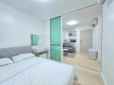 1-bed condo for rent near ARL Ramkhamhaeng, photo 2 of 5