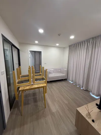 2-bed condo for rent near BTS Bang Chak, photo 1 of 5