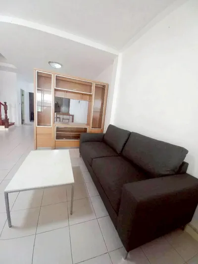 3-bed townhouse for rent near ARL Ramkhamhaeng, photo 4 of 5