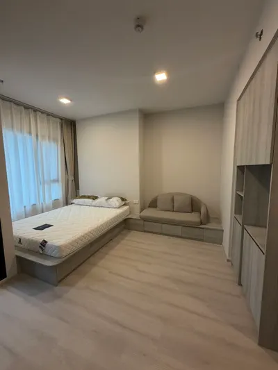 1-bed condo for rent at Cobe Ratchada-Rama9, photo 2 of 5