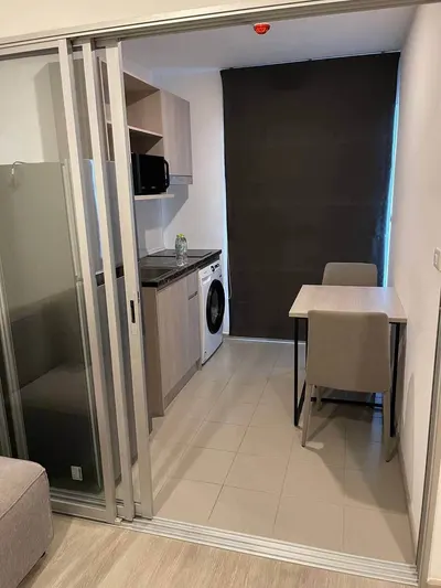 Condo 1 chambre à louer à Elio Sathorn-Wutthakat, photo 4 sur 5