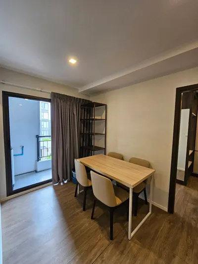 Condo for rent near BTS Punnawithi, photo 2 of 5
