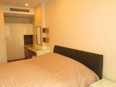 1-bed condo for rent near BTS Surasak, photo 2 of 5