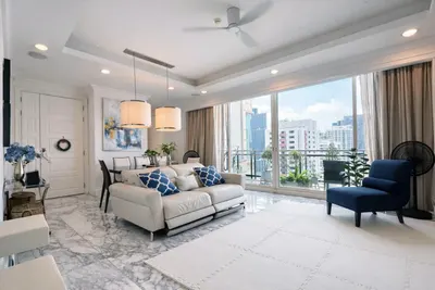 Condo 3 chambres à vendre à Royce Private Residences, photo 2 sur 5