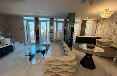 3-bed condo for sale near BTS Saint Louis, photo 3 of 5