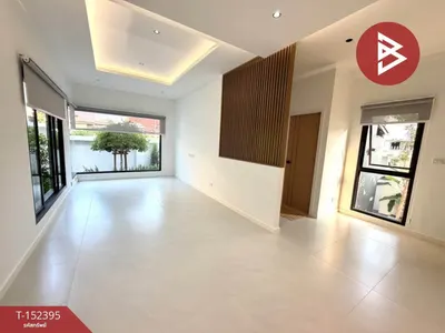 Maison 8 chambres à vendre près de la station BTS Phra Khanong, photo 5 sur 5