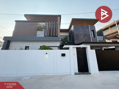 Maison 8 chambres à vendre près de la station BTS Phra Khanong, photo 2 sur 5