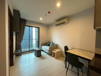 2-bed condo for rent at Rhythm Asoke, photo 4 of 5