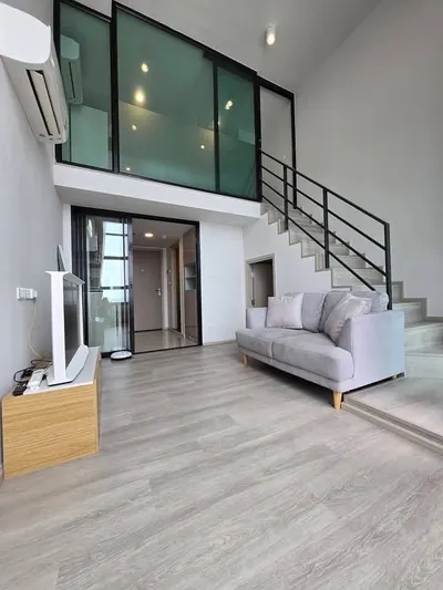Appartement 1 chambre à vendre près de la station MRT Bang Phlat, photo 1 sur 5
