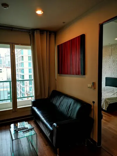 Condo for rent near BTS Chit Lom, photo 3 of 5