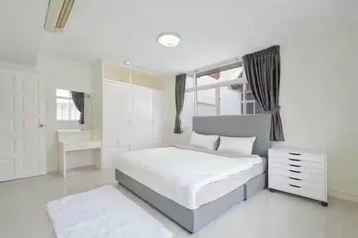 5-bed house for rent near BTS Phrom Phong, photo 5 of 5