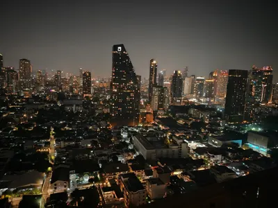 Condo 2 chambres à louer à Oka Haus 素坤逸36号酒店,度假式公寓,中心区,高层美景, photo 1 sur 7