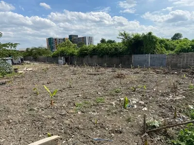 MRT 邦凯站附近的土地出售，第1张，共5张