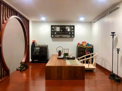 3-bed townhouse for rent near MRT Huai Khwang, photo 2 of 5
