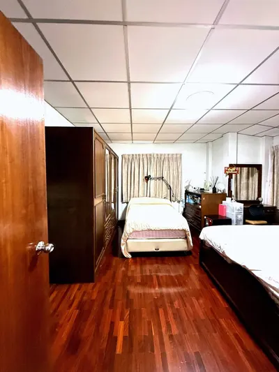 House for sale near BTS Thong Lo, photo 3 of 5