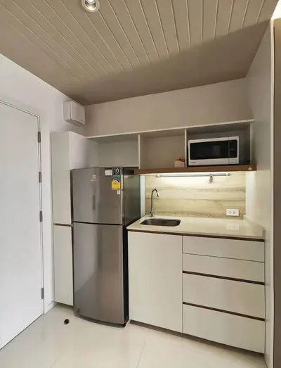 1-bed condo for rent at Triple Y Residence, photo 5 of 5