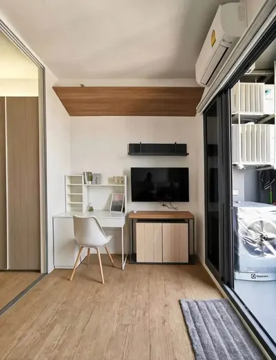 1-bed condo for rent at Triple Y Residence, photo 3 of 5